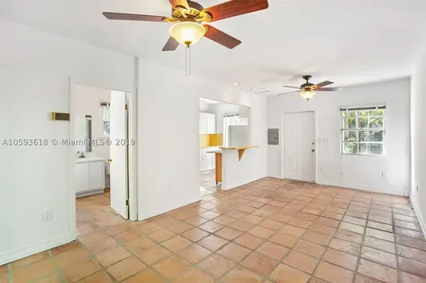 2891 Seminole Street Miami FL 33133