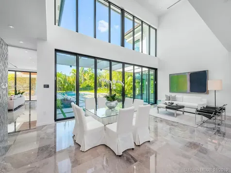 6801 SW 92nd Street Pinecrest FL 33156