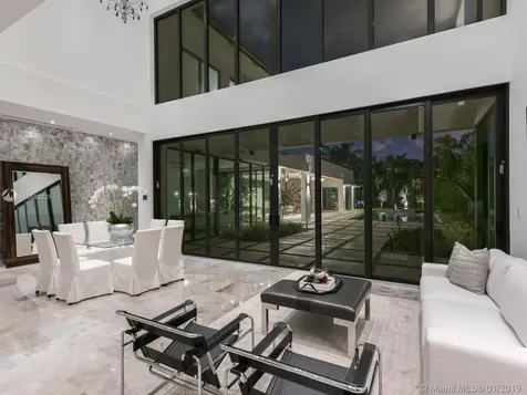6801 SW 92nd Street Pinecrest FL 33156