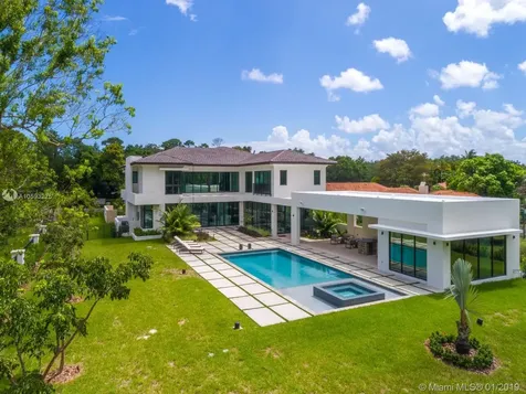 6801 SW 92nd Street Pinecrest FL 33156