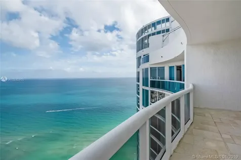 17201 Collins Avenue Sunny Isles Beach FL 33160