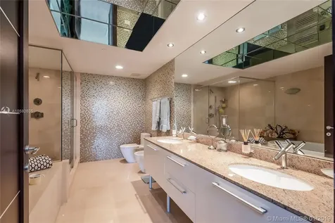17201 Collins Avenue Sunny Isles Beach FL 33160