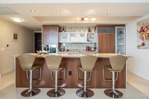 17201 Collins Avenue Sunny Isles Beach FL 33160