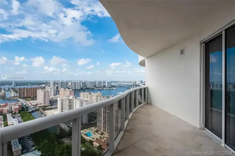 17201 Collins Avenue Sunny Isles Beach FL 33160