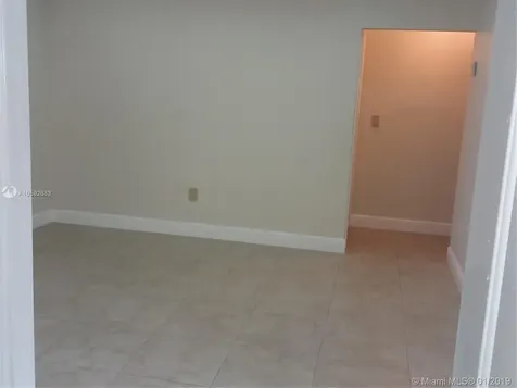 3515 NW 95th Terrace Miami FL 33147