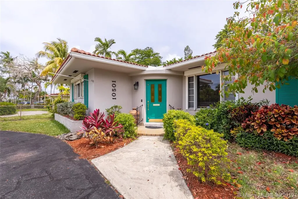 10501 NE 2nd Avenue Miami Shores FL 33138