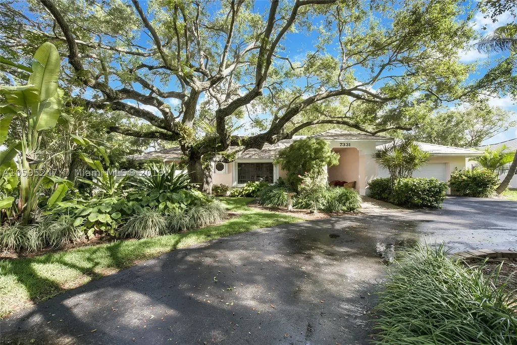 7331 SW 165th Street Palmetto Bay FL 33157