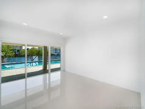 643 Palm Drive Hallandale Beach FL 33009