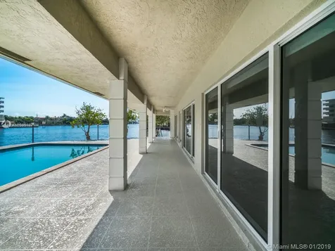 643 Palm Drive Hallandale Beach FL 33009