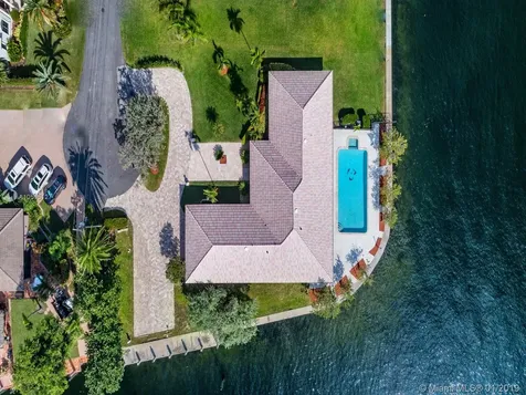 643 Palm Drive Hallandale Beach FL 33009
