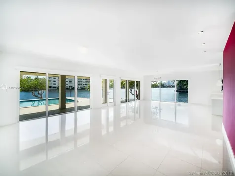 643 Palm Drive Hallandale Beach FL 33009