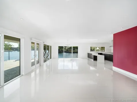 643 Palm Drive Hallandale Beach FL 33009