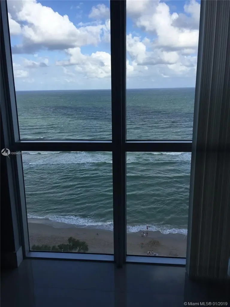 3901 S Ocean Drive Hollywood FL 33019