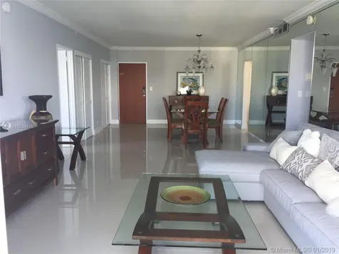 3901 S Ocean Drive Hollywood FL 33019
