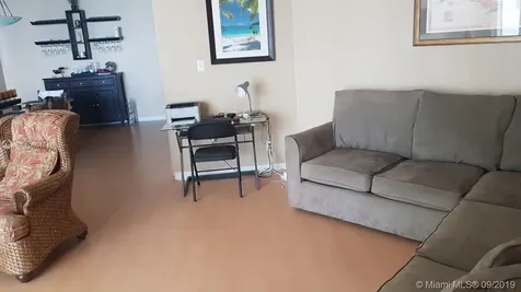 3901 S Ocean Drive Hollywood FL 33019