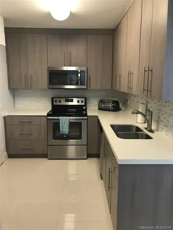 3801 S Ocean Drive Hollywood FL 33019