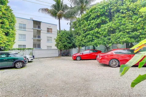 935 10th Street Miami Beach FL 33139