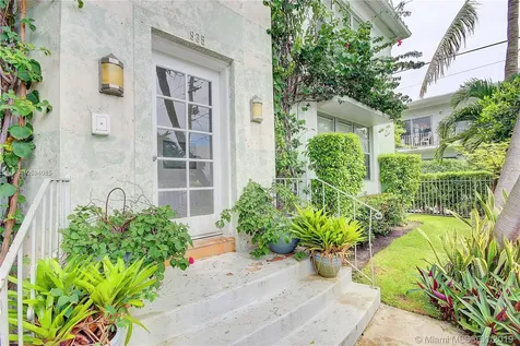 935 10th Street Miami Beach FL 33139
