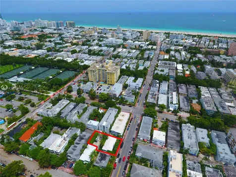 935 10th Street Miami Beach FL 33139