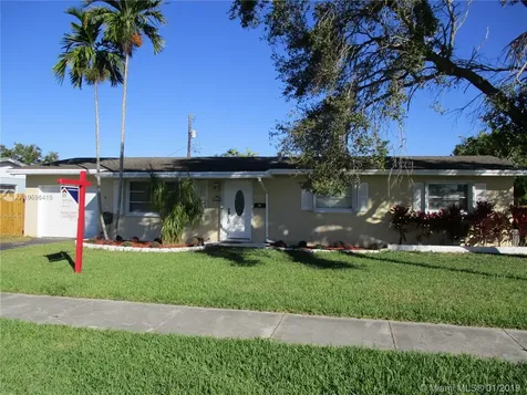 9115 SW 189th Street Cutler Bay FL 33157