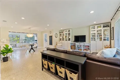 8050 SW 137th Street Palmetto Bay FL 33158