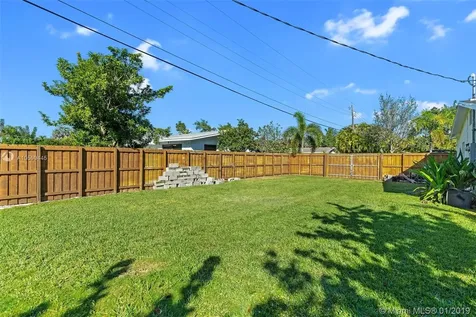 8050 SW 137th Street Palmetto Bay FL 33158