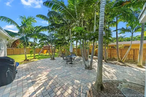 8050 SW 137th Street Palmetto Bay FL 33158