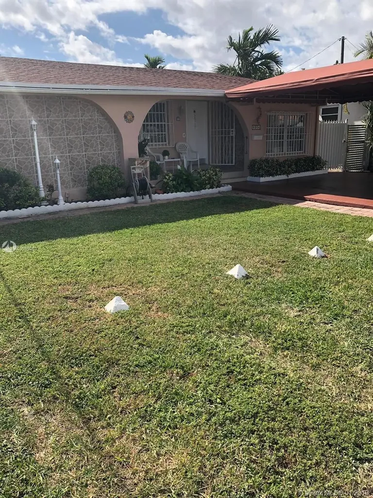 6364 SW 23rd Street Miami FL 33155