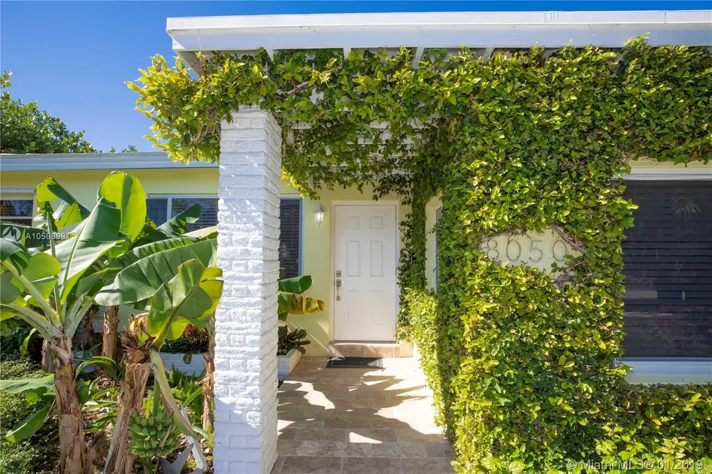 8050 Noremac Avenue Miami Beach FL 33141