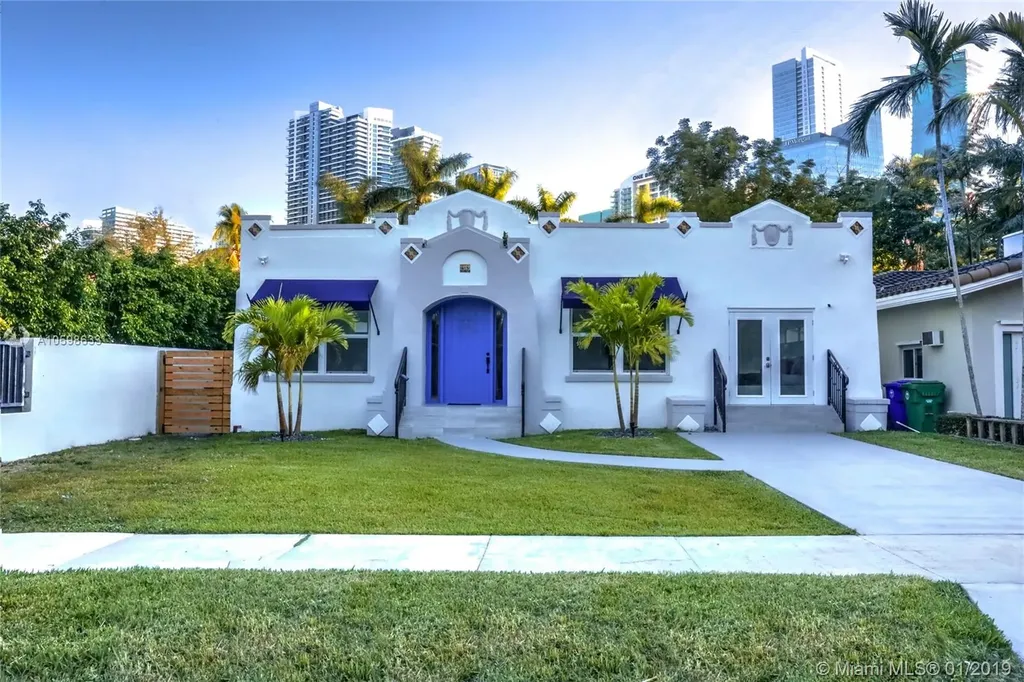 43 SW 18th Road Miami FL 33129