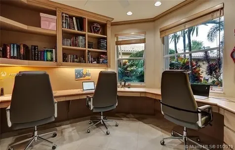 2477 Bay Isle Court Weston FL 33327