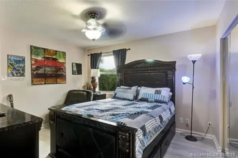 2477 Bay Isle Court Weston FL 33327