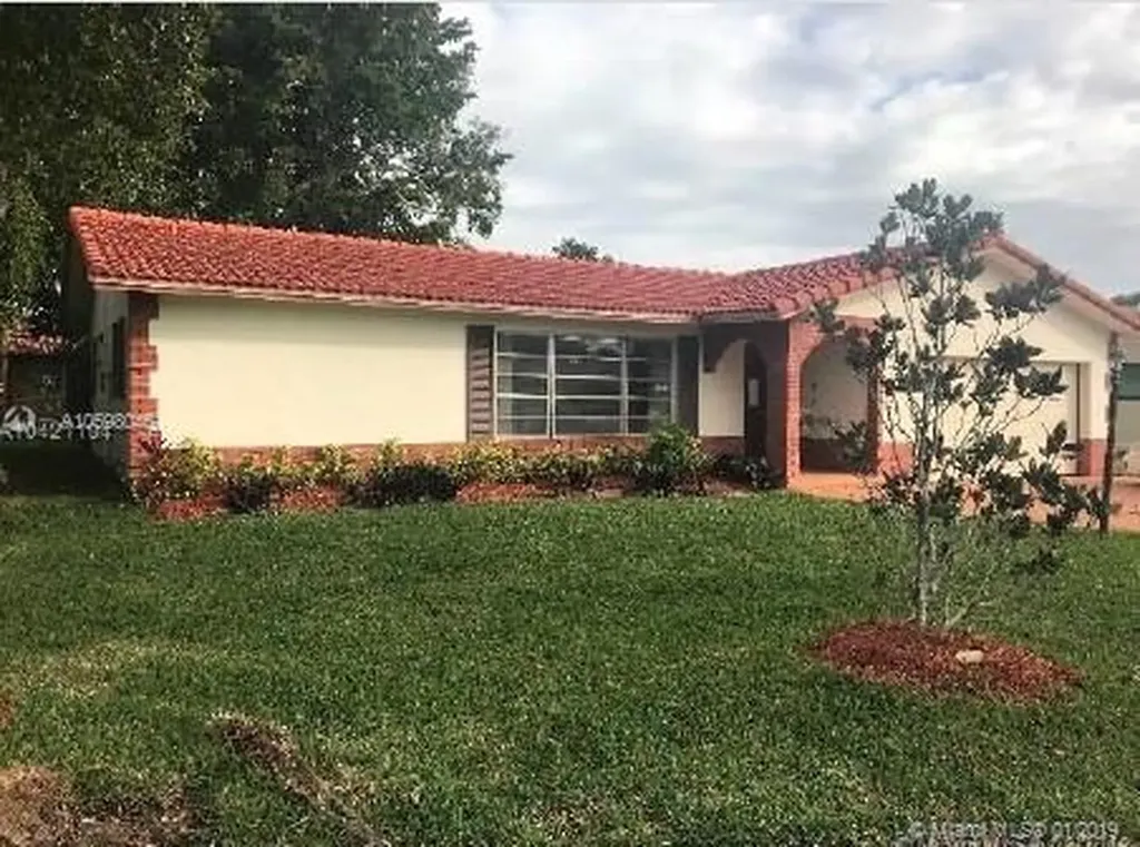 11295 NW 38th Street Coral Springs FL 33065