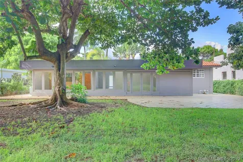 5500 SW 80th Street Miami FL 33143