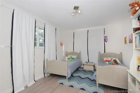 5500 SW 80th Street Miami FL 33143