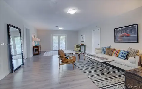 5500 SW 80th Street Miami FL 33143