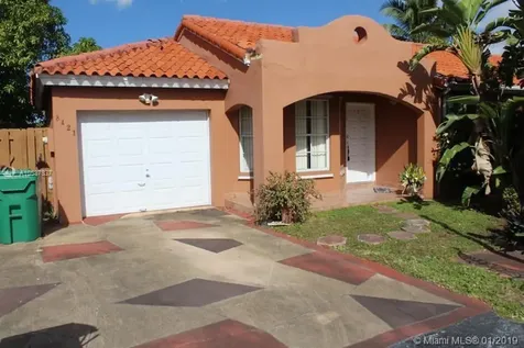8421 NW 1st Terrace Miami FL 33126