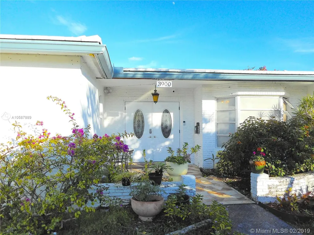 3900 NW 33rd Avenue Lauderdale Lakes FL 33309