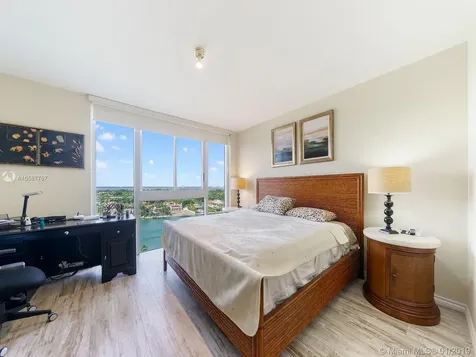 4779 Collins Avenue Miami Beach FL 33140