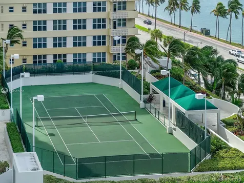 4779 Collins Avenue Miami Beach FL 33140
