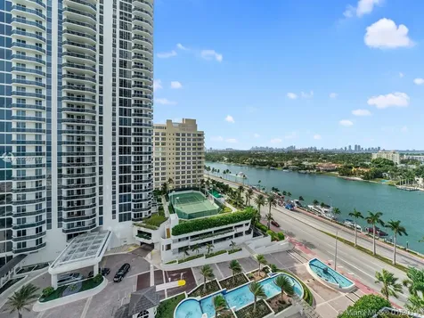 4779 Collins Avenue Miami Beach FL 33140