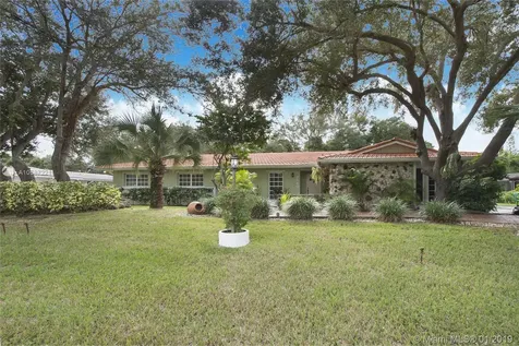7540 SW 162nd Street Palmetto Bay FL 33157