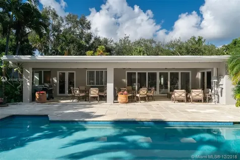 8125 SW 52nd Avenue Miami FL 33143