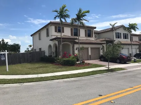22739 SW 92nd Place Cutler Bay FL 33190