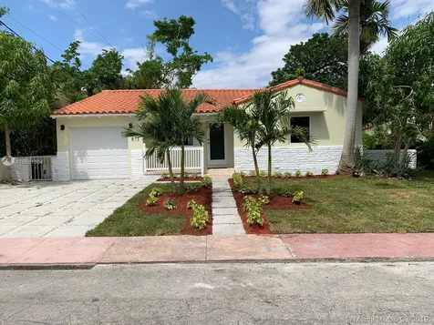 813 Catalina Place Coral Gables FL 33134