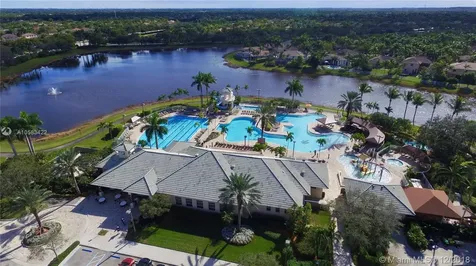 916 Tulip Circle Weston FL 33327