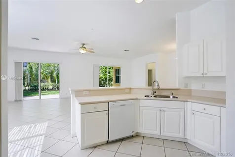 916 Tulip Circle Weston FL 33327