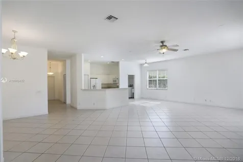 916 Tulip Circle Weston FL 33327