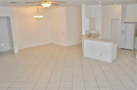 916 Tulip Circle Weston FL 33327