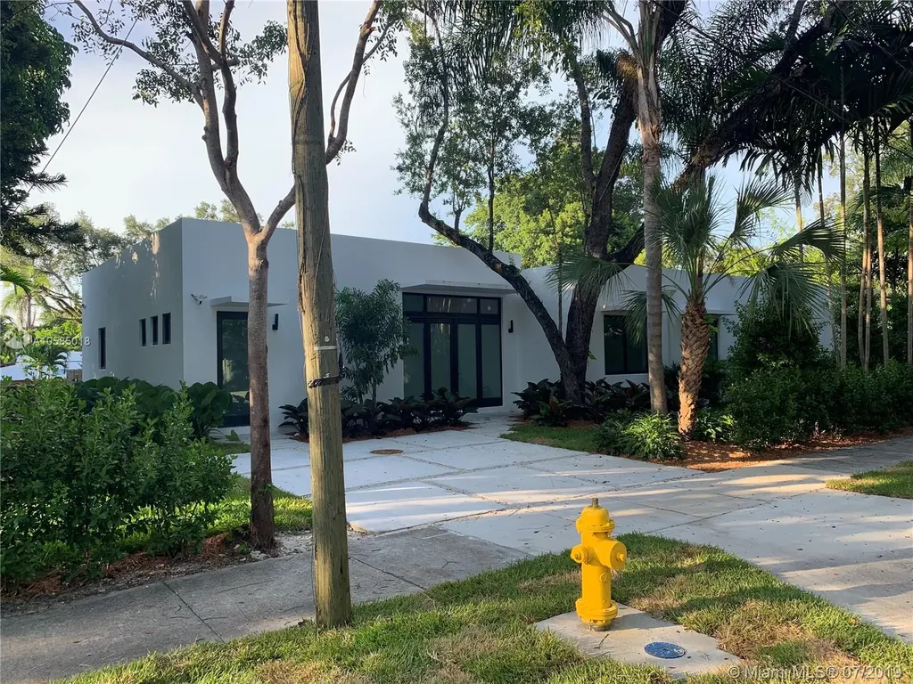 6941 SW 63rd Court South Miami FL 33143